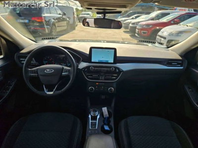 Ford Kuga 1.5 EcoBlue 120 CV 2WD ST-Line (10)