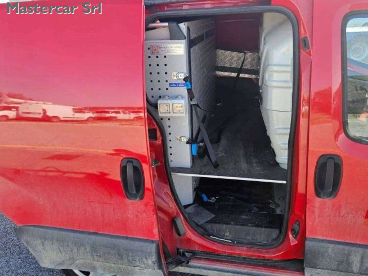 Fiat Fiorino 1.3 MJT 95CV Furgone (11)