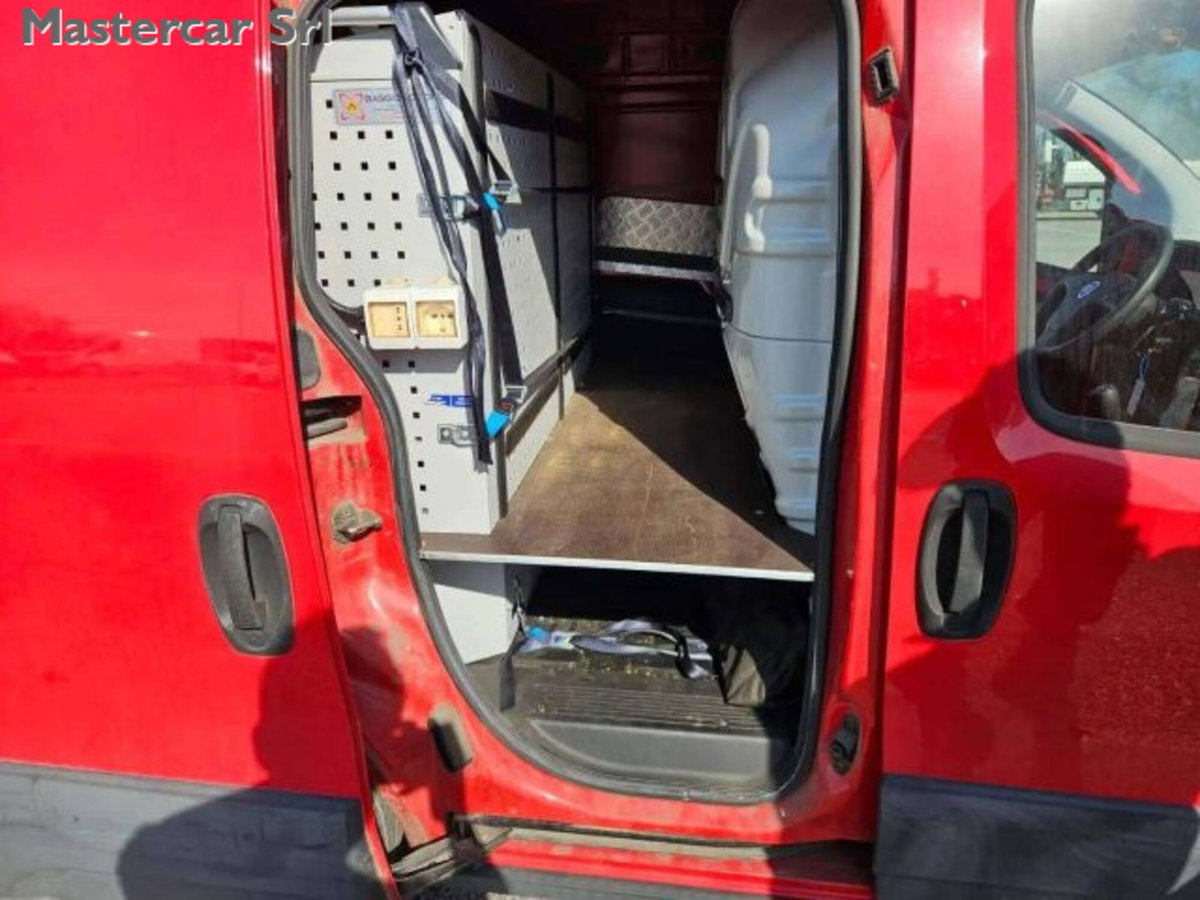 Fiat Fiorino 1.3 MJT 95CV Furgone (15)
