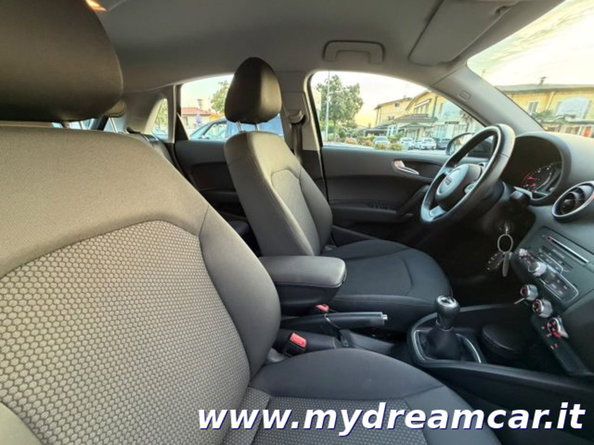 Audi A1 Sportback 1.4 TDI (11)
