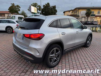 Mercedes-Benz GLA SUV 200 d Automatic 4Matic Premium (4)
