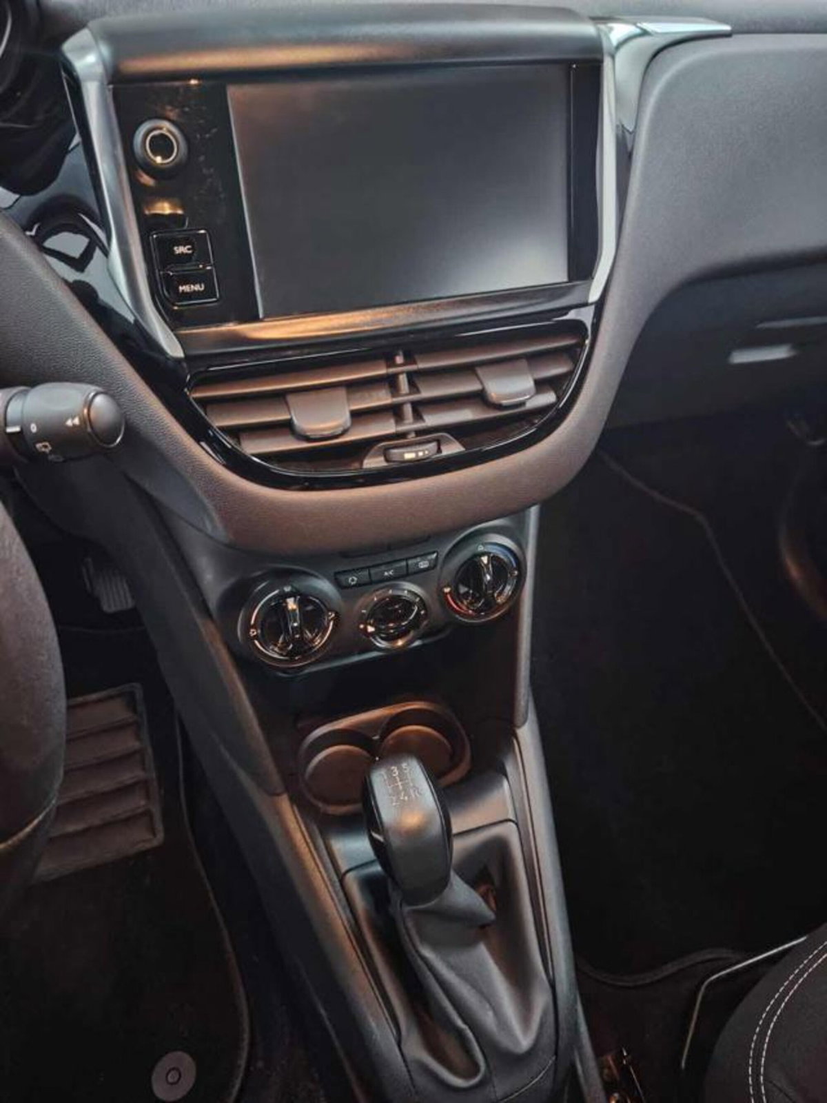 Peugeot 208 82 5 porte Active (7)
