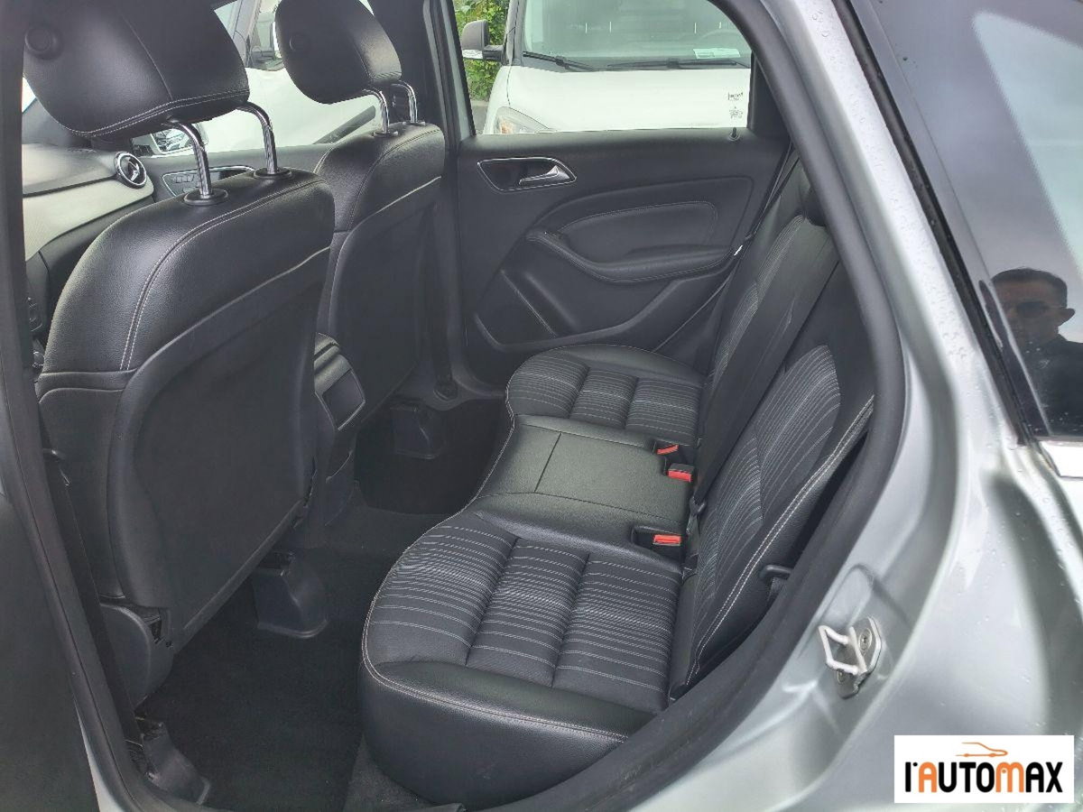 Mercedes-Benz Classe B 200 CDI Executive (15)