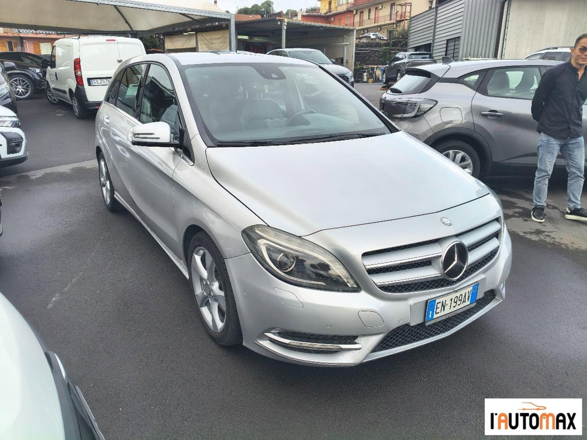 Mercedes-Benz Classe B 200 CDI Executive (3)