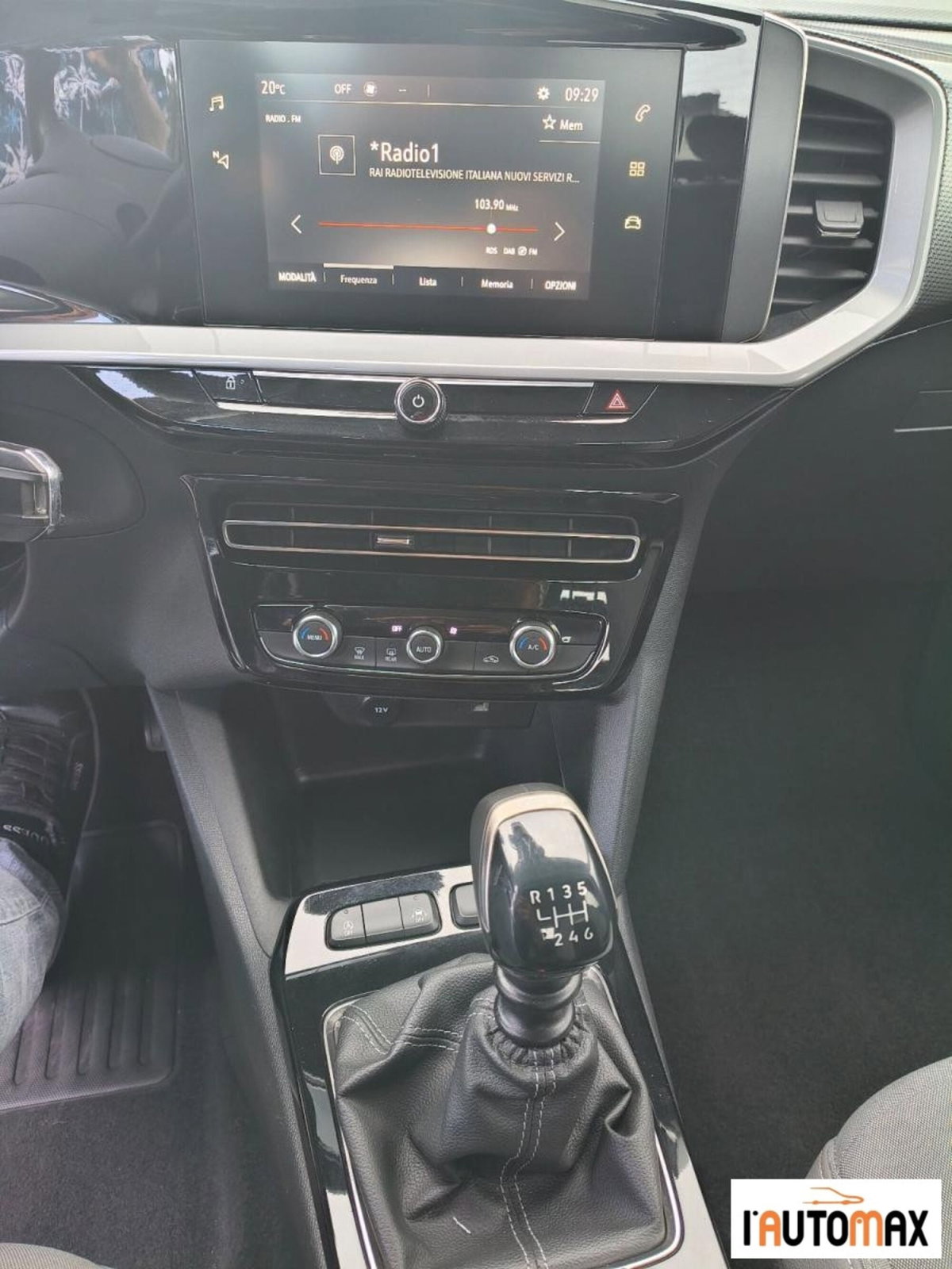 Opel Mokka 1.2 Turbo Elegance (10)