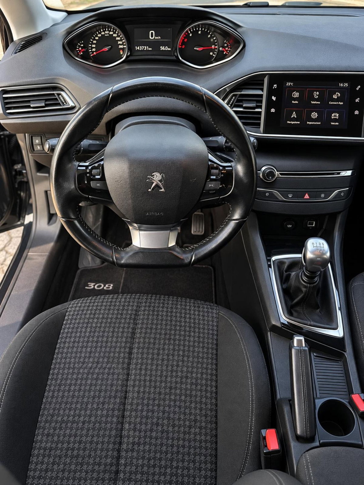 Peugeot 308 PureTech Turbo 110 S&S Active Pack (10)