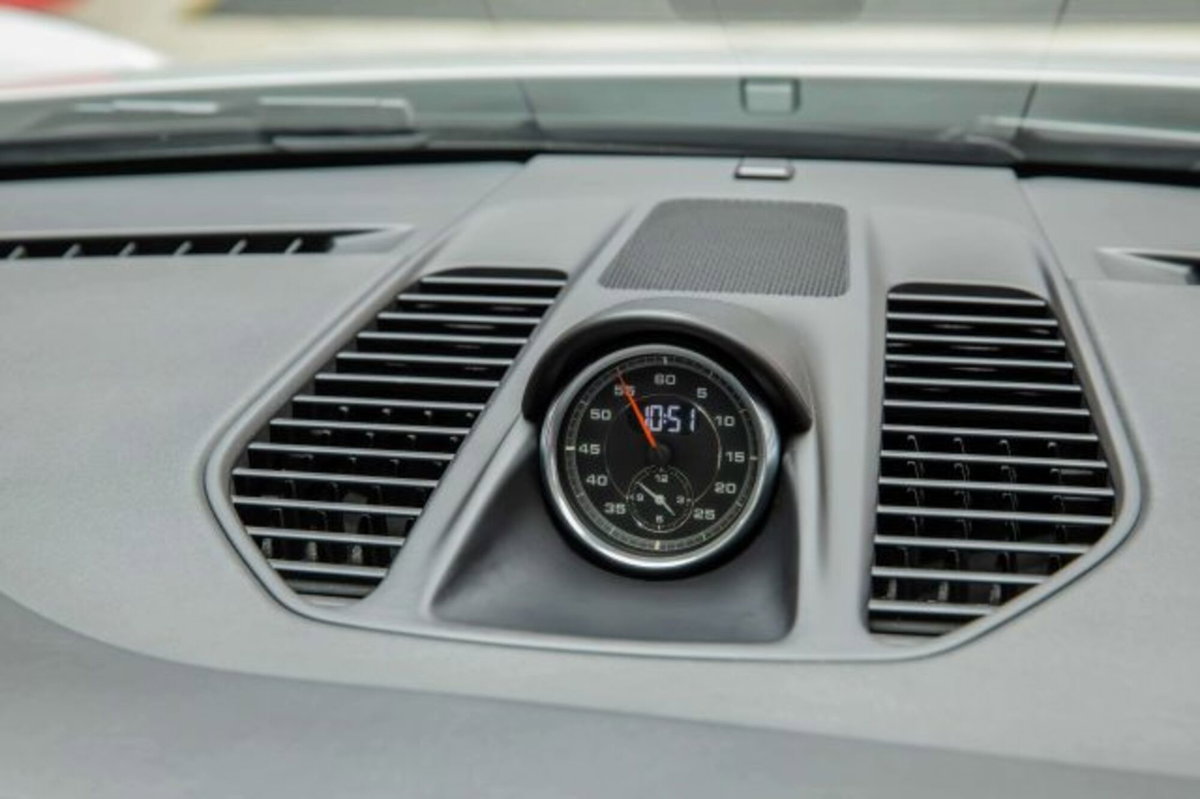 Porsche 911 Cabrio 3.0 Carrera 4 GTS (12)