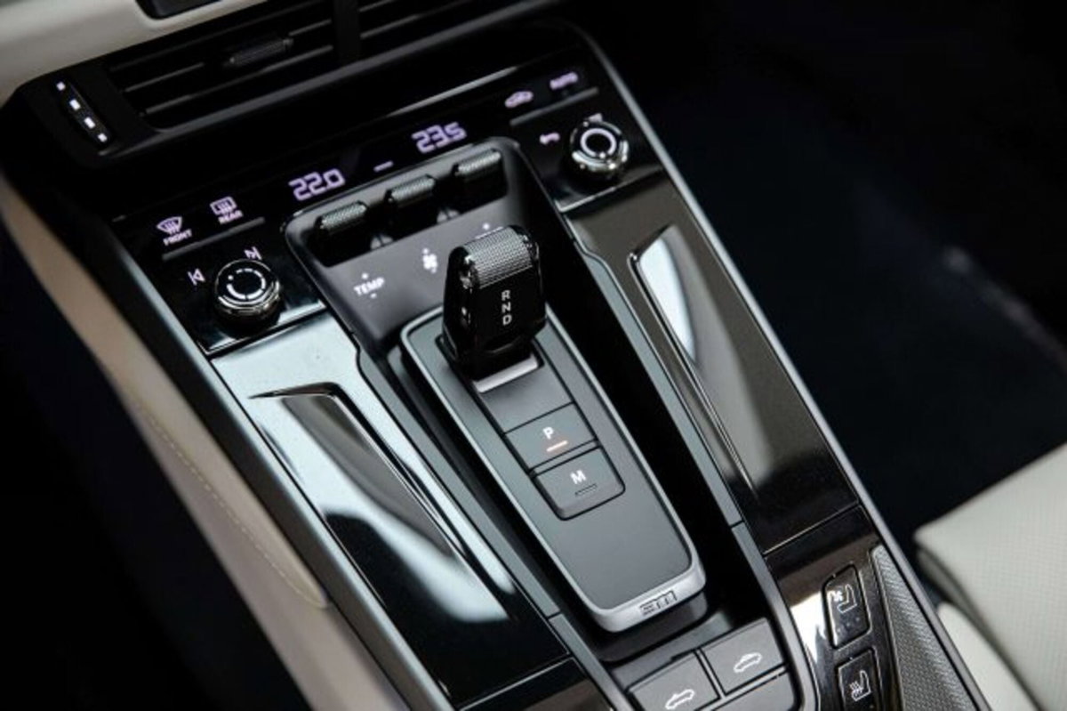Porsche 911 Cabrio 3.0 Carrera S 480cv auto (13)