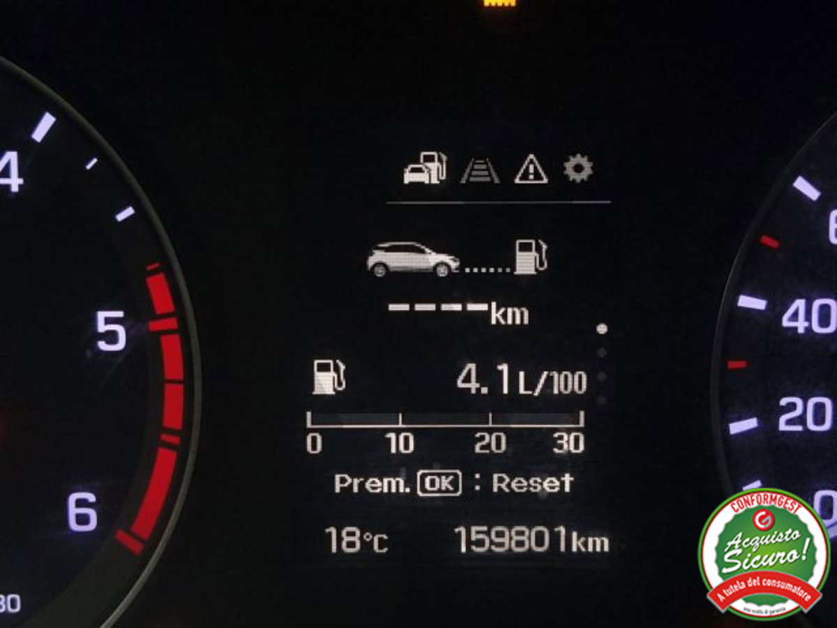 Hyundai i20 1.1 CRDi 12V 5 porte Style (12)