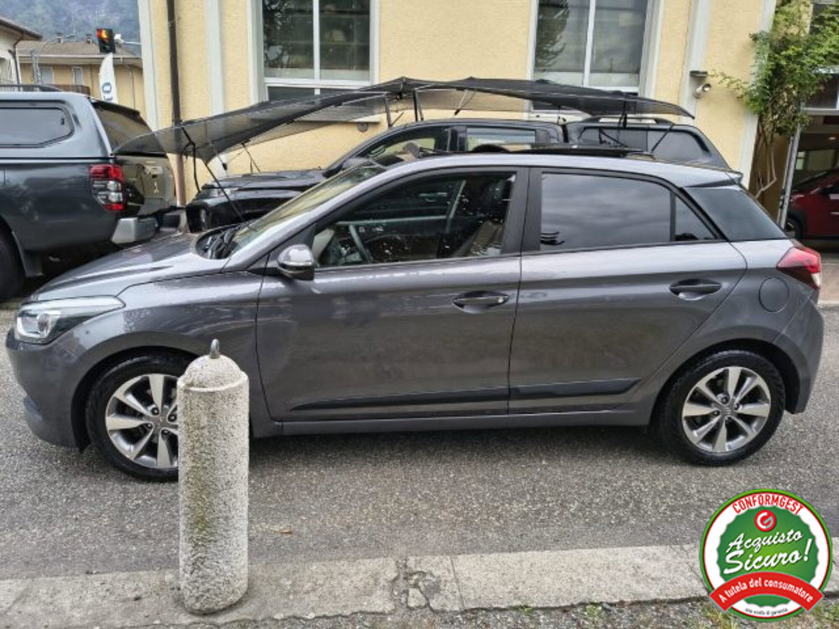 Hyundai i20 1.1 CRDi 12V 5 porte Style (4)