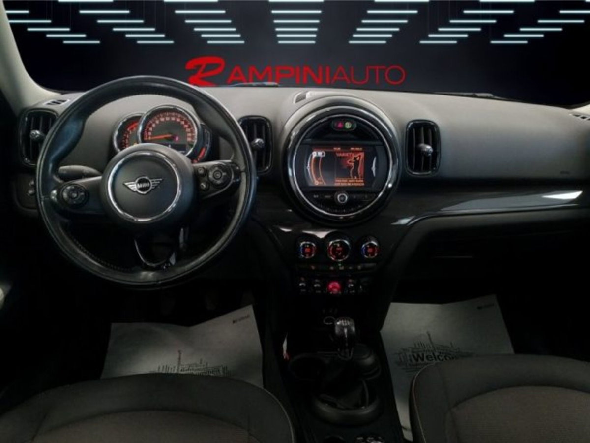 MINI Mini Countryman 1.5 One D Essential Countryman (14)