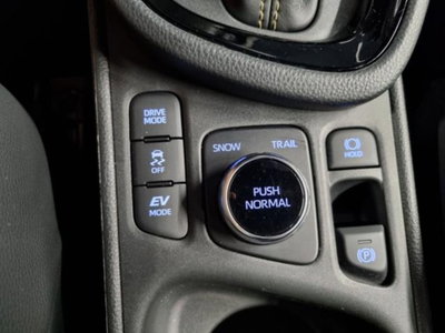 Toyota Yaris Cross 1.5 Hybrid 5p. E-CVT AWD-i Adventure (14)