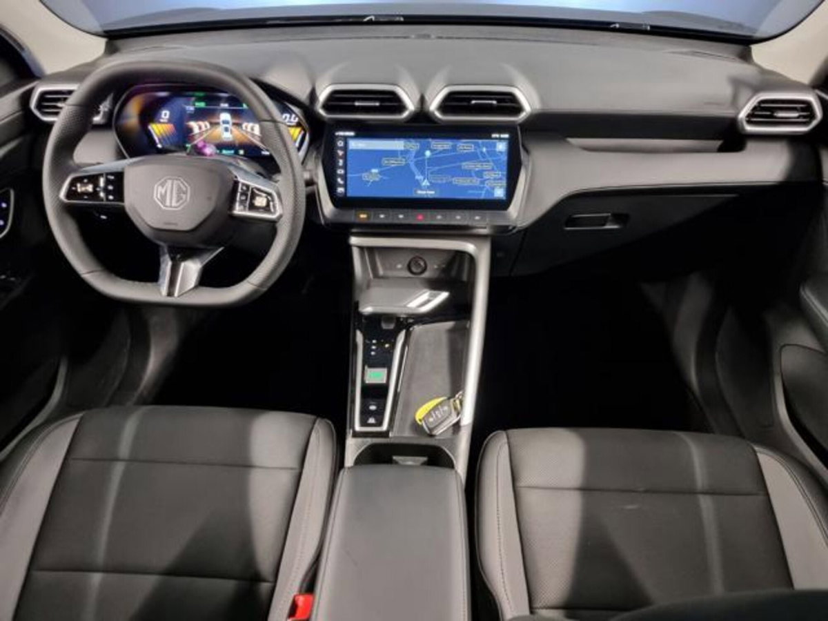 Mg ZS ZS 1.5 Luxury (10)