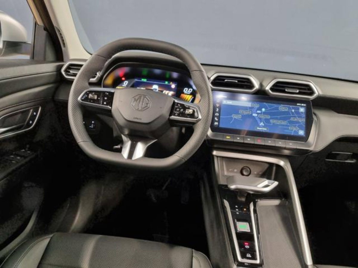 Mg ZS ZS 1.5 Luxury (18)