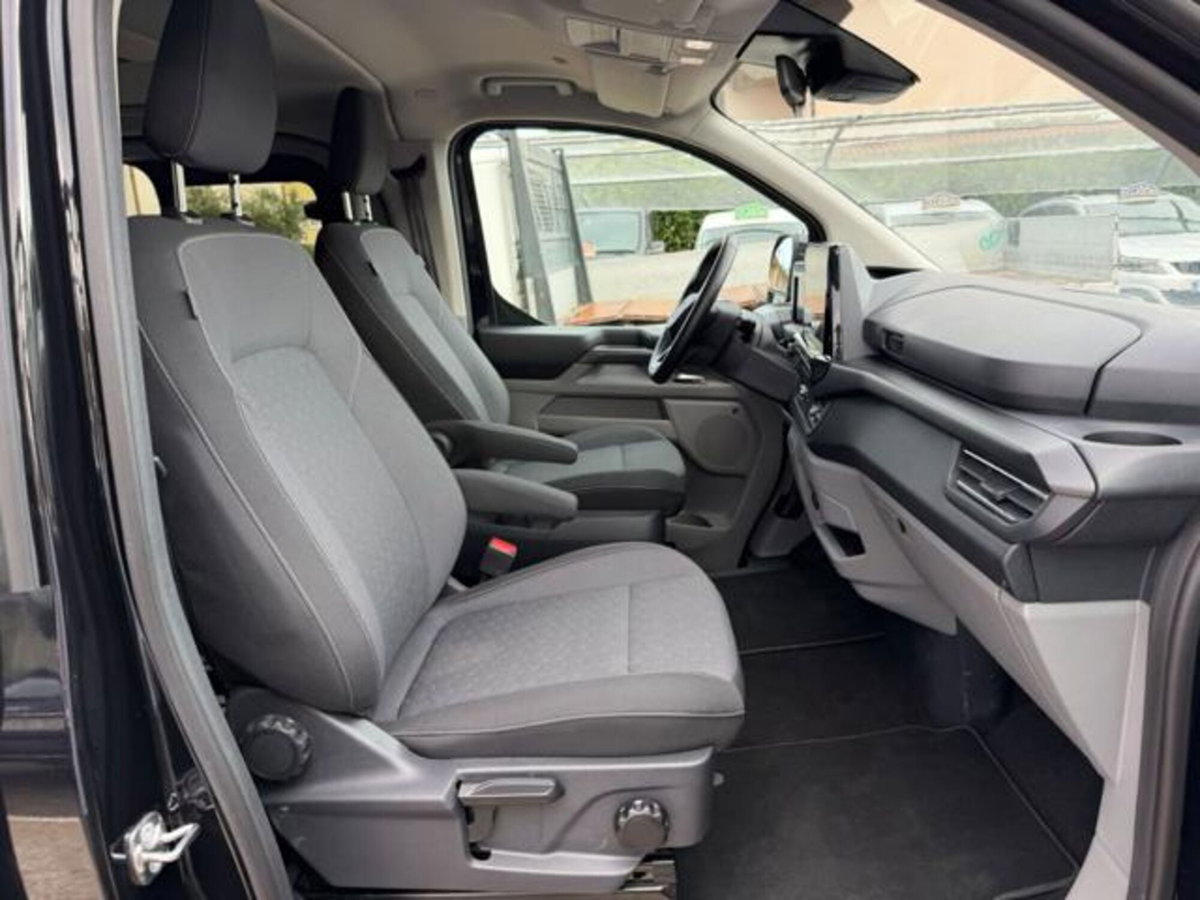Ford Tourneo Custom 340 2.5 Duratec phev 233cv Titanium X L2H1 (5)