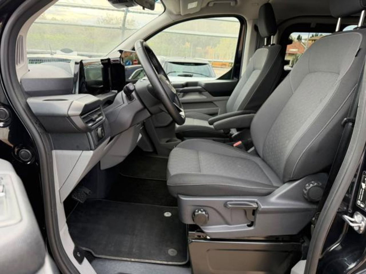 Ford Tourneo Custom 340 2.5 Duratec phev 233cv Titanium X L2H1 (6)