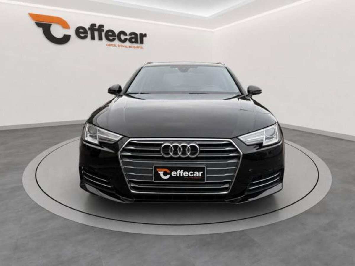 Audi A4 Avant 2.0 TDI 150 CV ultra S tronic (2)