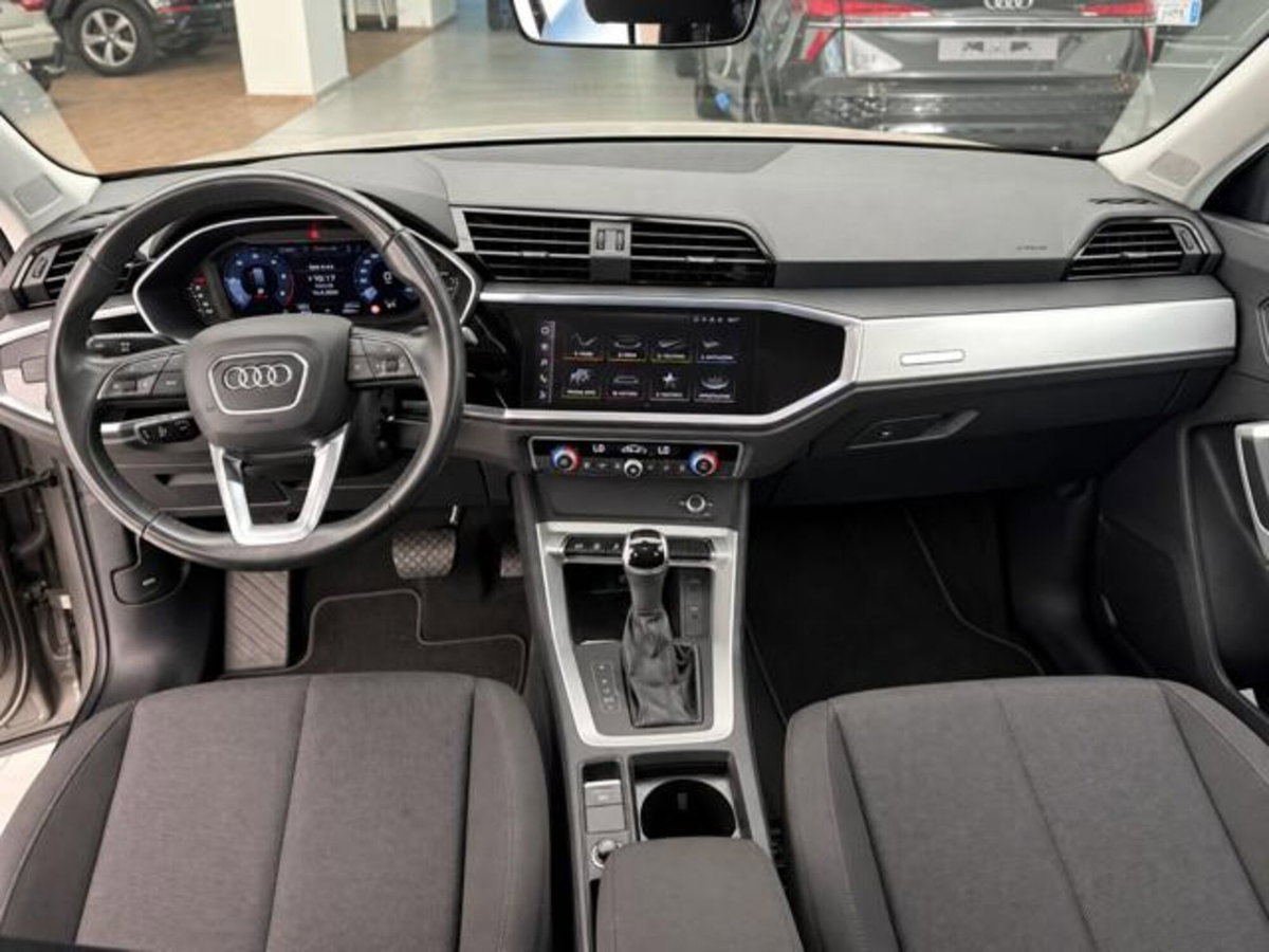 Audi Q3 Sportback 35 TDI quattro S tronic Business Plus (6)