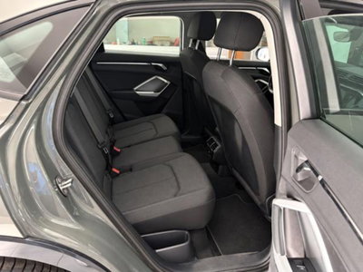 Audi Q3 Sportback 35 TDI quattro S tronic Business Plus (9)