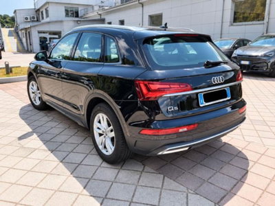 Audi Q5 30 TDI S tronic (2)