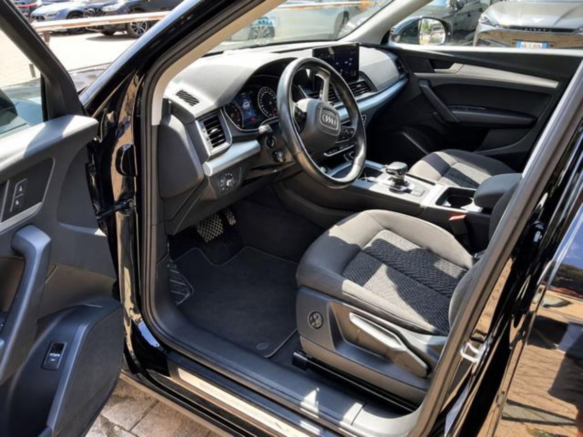 Audi Q5 30 TDI S tronic (5)