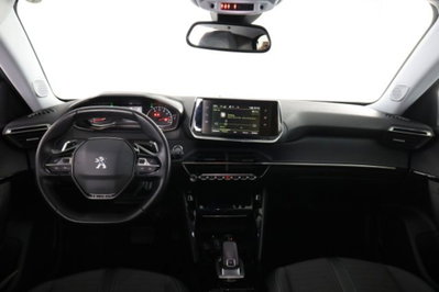 Peugeot 2008 BlueHDi 130 S&S EAT8 Allure Pack (4)