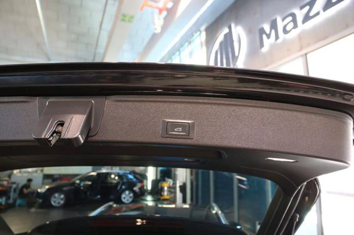 Audi A4 Allroad Allroad 40 2.0 tdi mhev Identity Contrast quattro 204cv s-tronic (13)