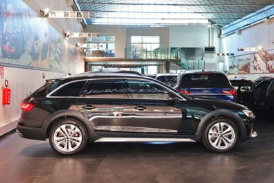 Audi A4 Allroad Allroad 40 2.0 tdi mhev Identity Contrast quattro 204cv s-tronic (2)