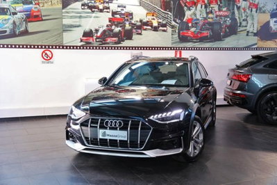 Audi A4 Allroad Allroad 40 2.0 tdi mhev Identity Contrast quattro 204cv s-tronic (5)