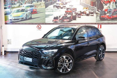 Audi Q5 40 2.0 tdi mhev 12V Identity Black quattro s-tronic usata
