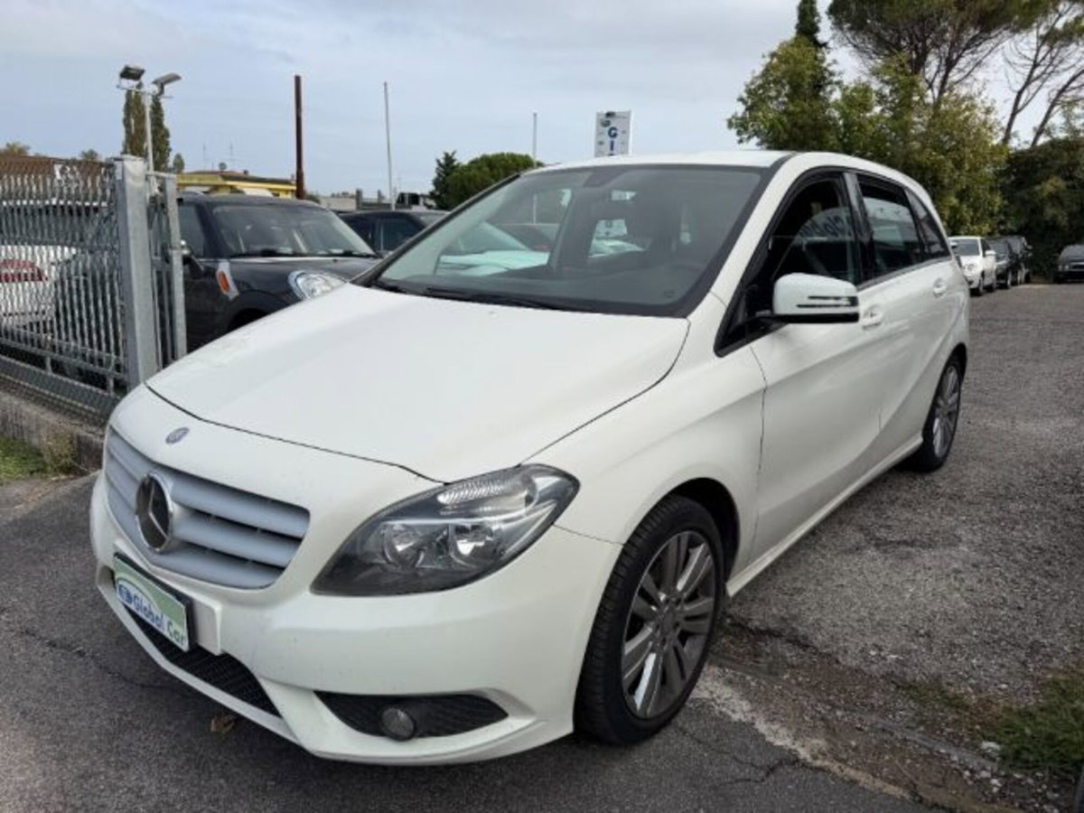 Mercedes-Benz Classe B 180 CDI Executive (2)