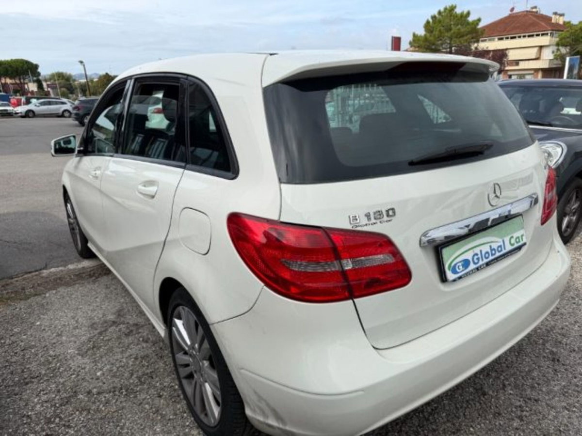 Mercedes-Benz Classe B 180 CDI Executive (3)