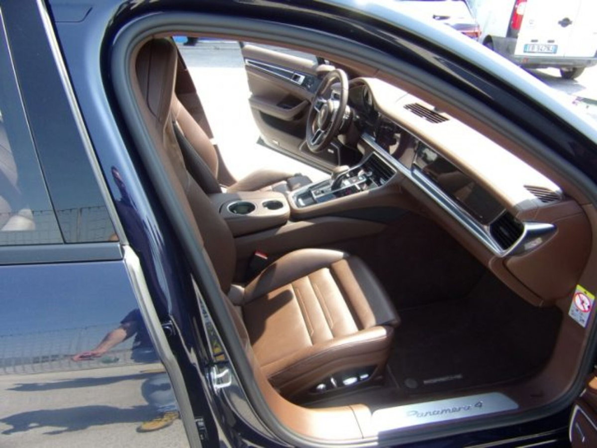 Porsche Panamera Sport Turismo Sport Turismo 2.9 4 Platinum Edition auto (11)
