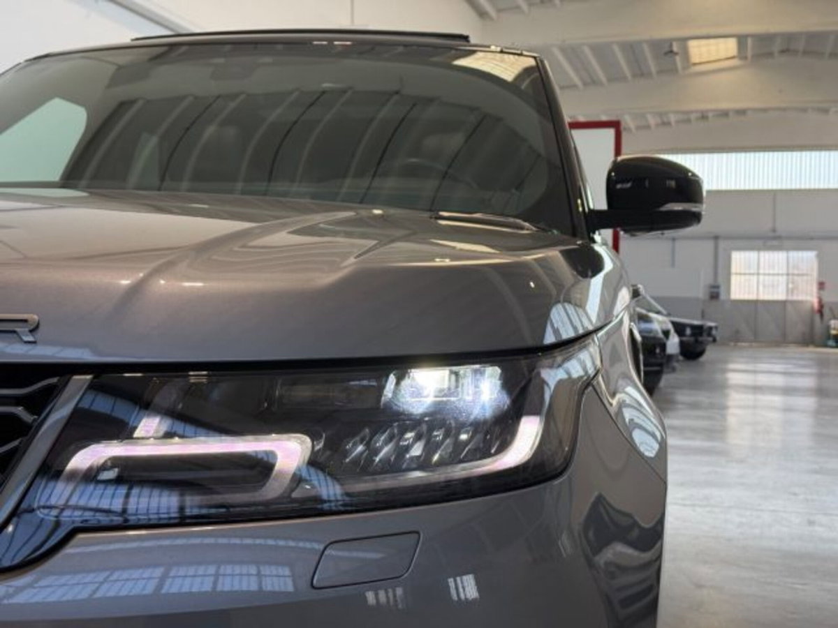 Land Rover Range Rover Sport 3.0D l6 249 CV HSE Dynamic Stealth (10)