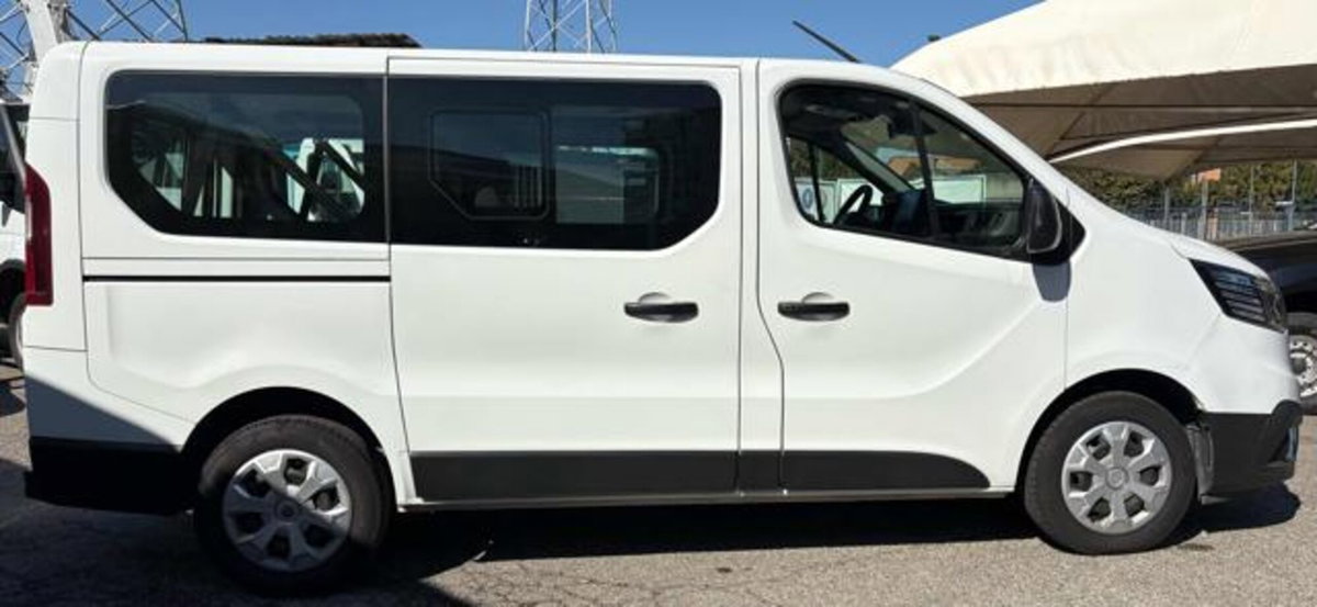 Renault Trafic Furgone BluedCi 150CV EDC PC-TN SpaceClass (4)