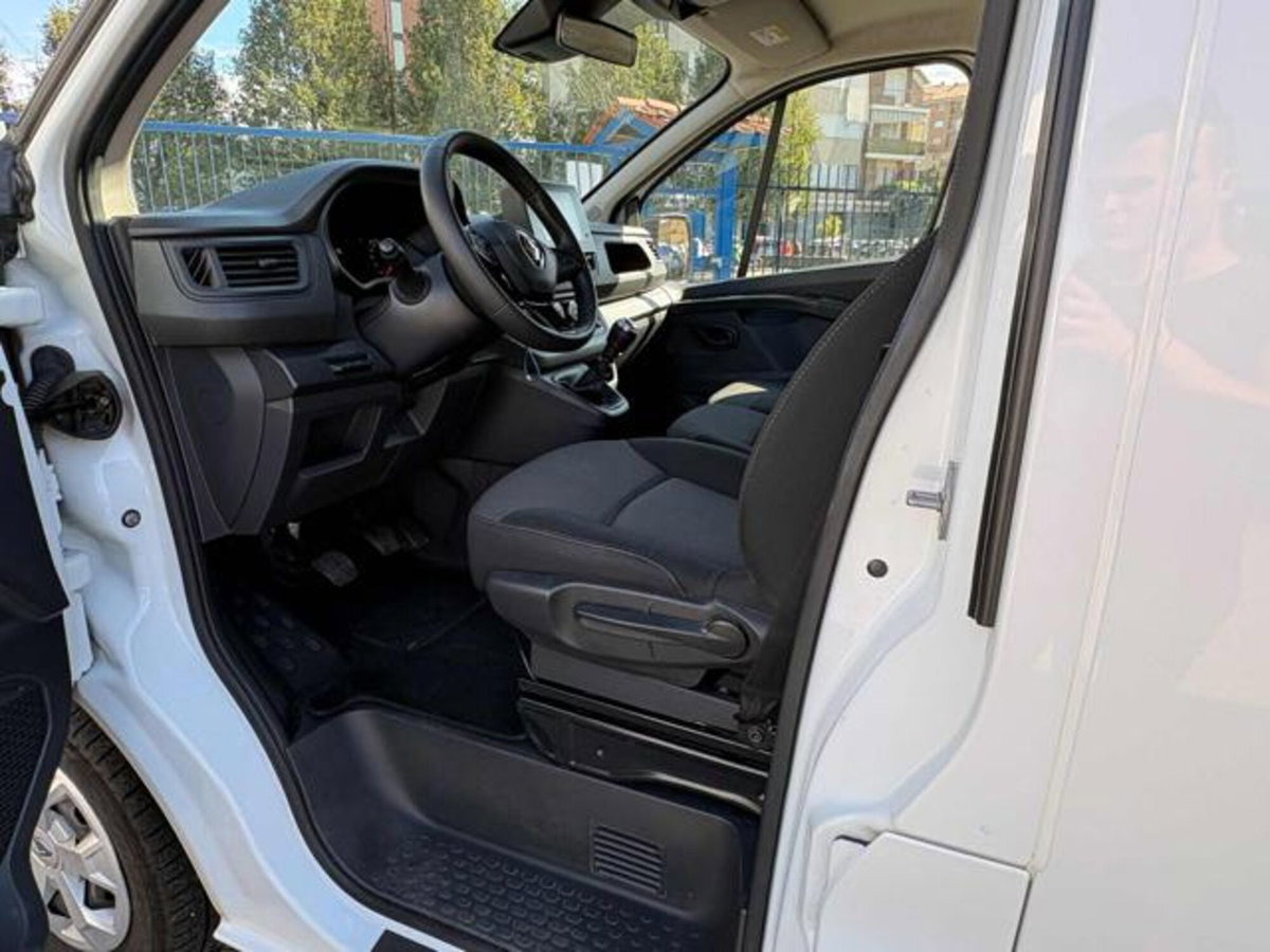 Renault Trafic Furgone BluedCi 150CV EDC PC-TN SpaceClass (9)