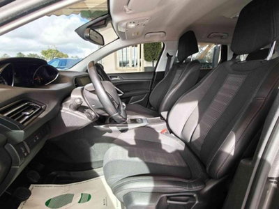 Peugeot 308 SW BlueHDi 130 S&S Allure (9)