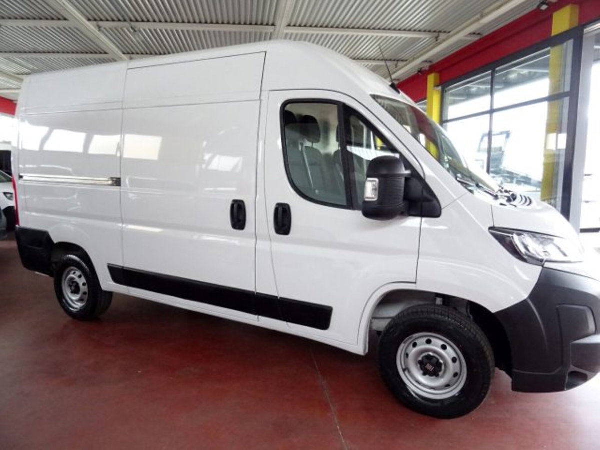 Fiat Ducato Furgone L2H2 2.2 diesel 140cv (7)