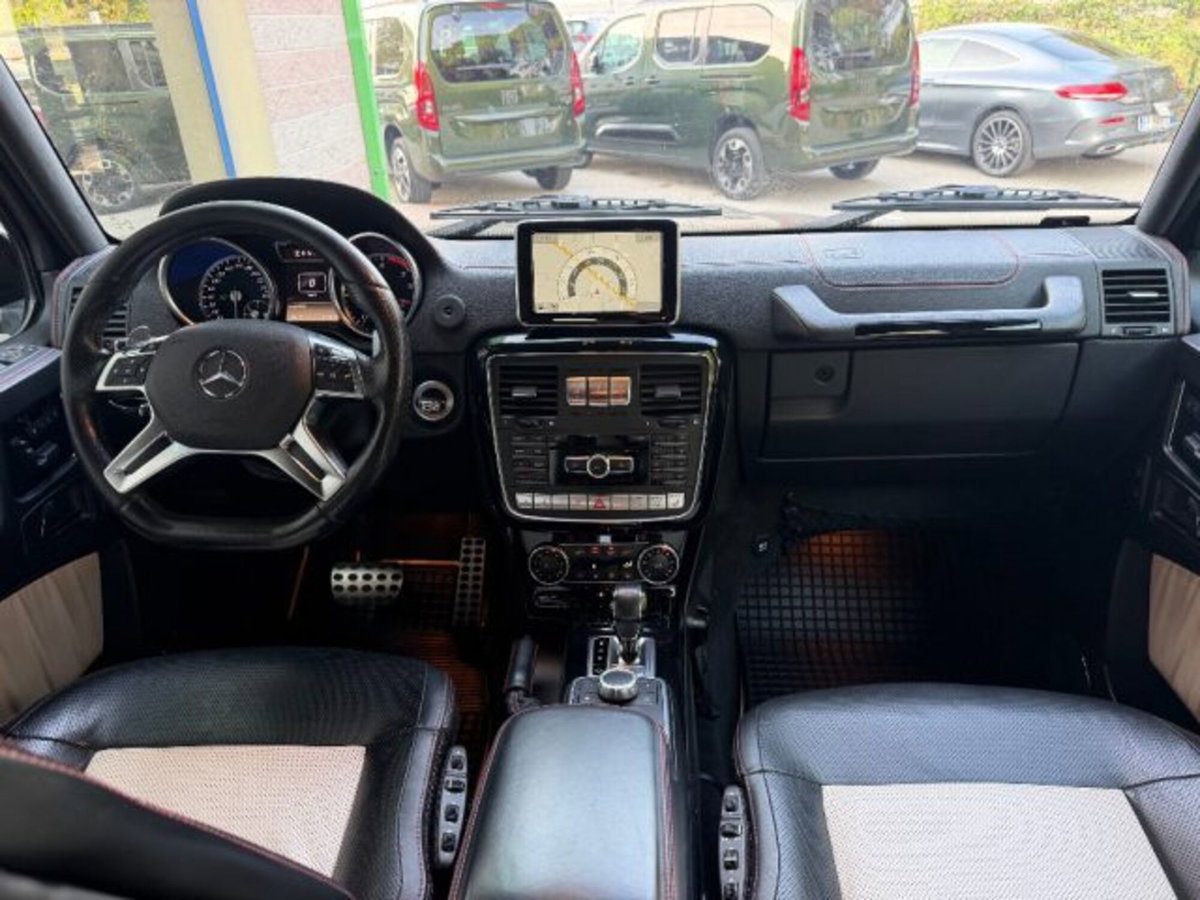Mercedes-Benz Classe G 350 BlueTEC Lunga (19)