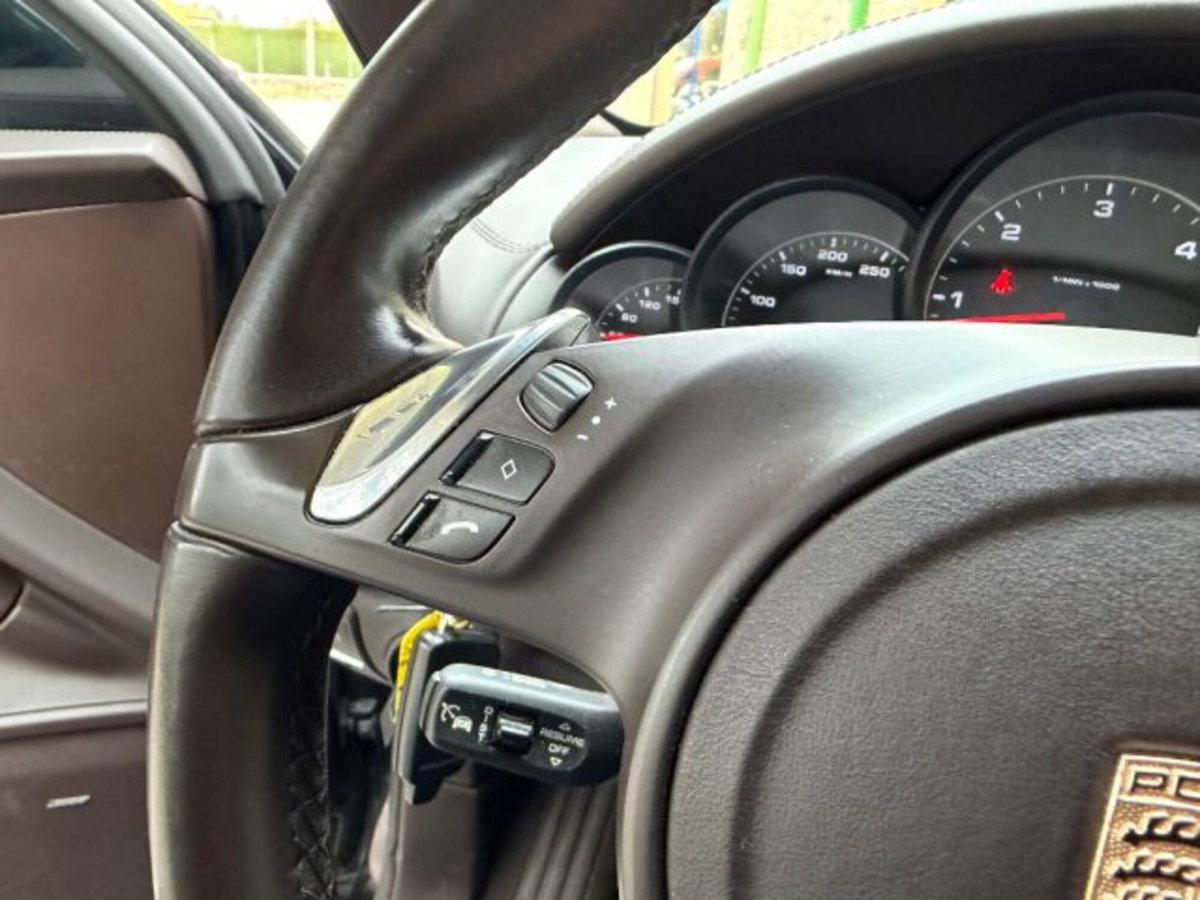 Porsche Cayenne 3.0 Diesel (15)