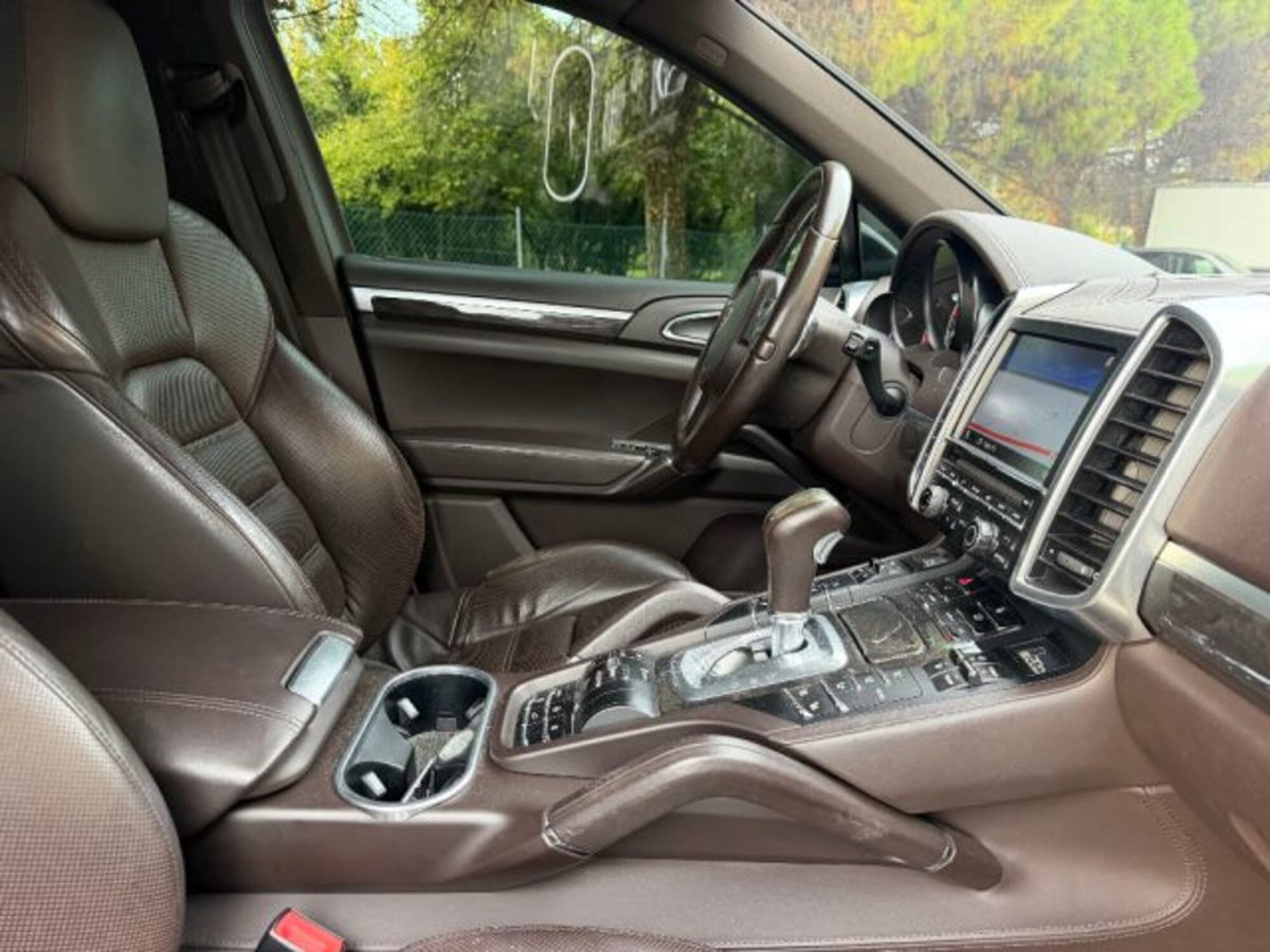 Porsche Cayenne 3.0 Diesel (18)