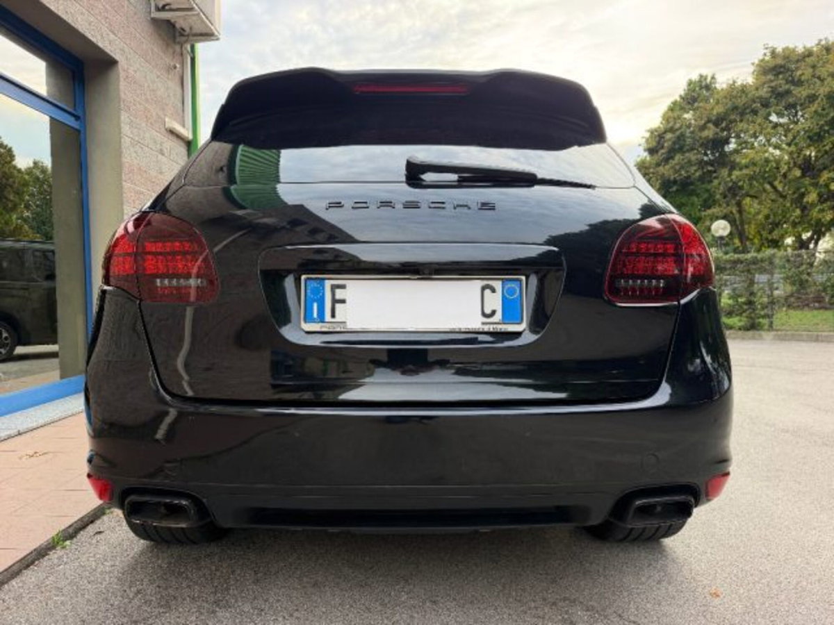 Porsche Cayenne 3.0 Diesel (5)