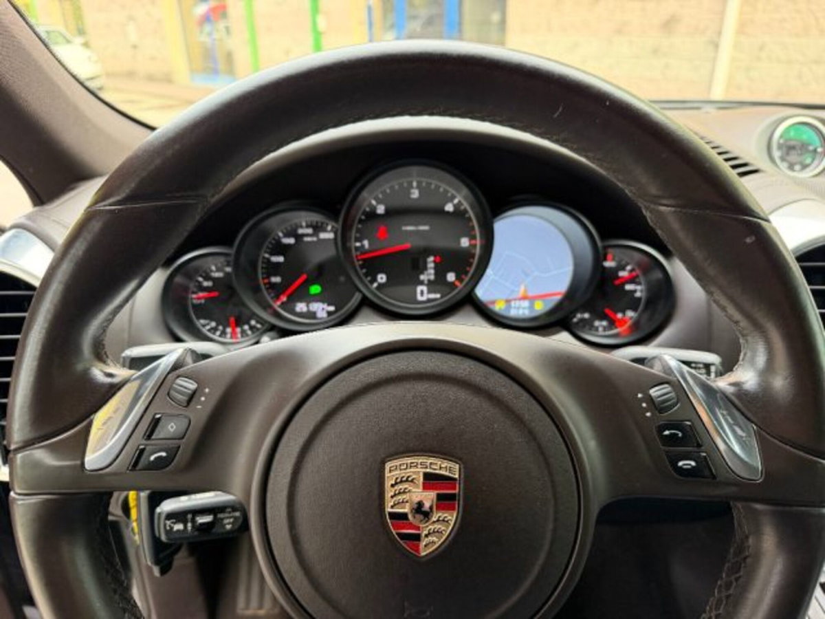 Porsche Cayenne 3.0 Diesel (6)
