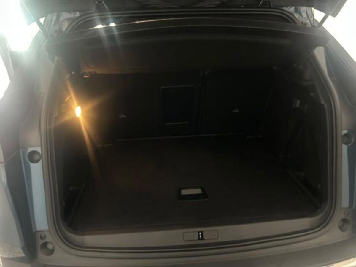 Peugeot 3008 BlueHDi 130 S&S EAT8 Allure Pack (10)