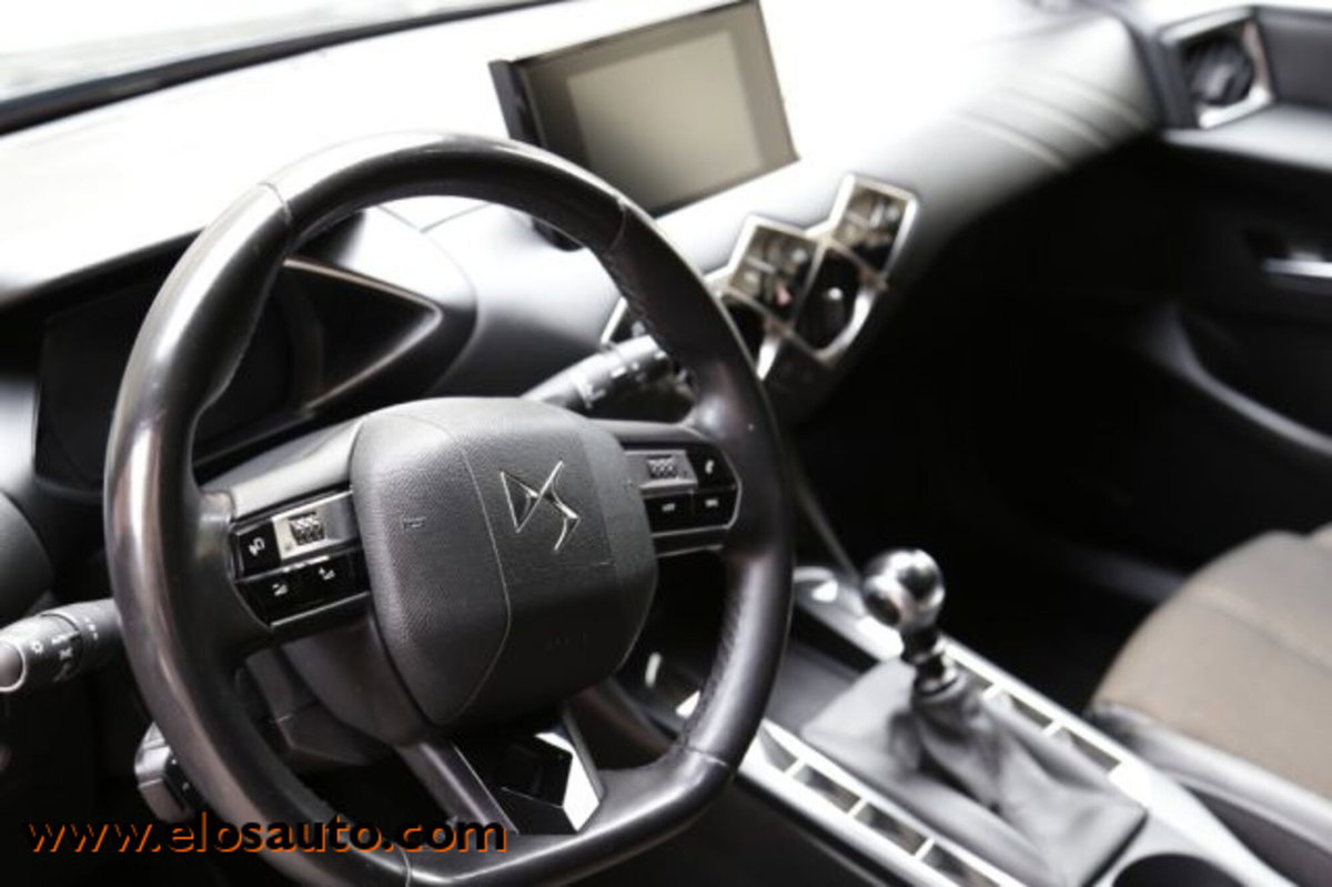 Ds DS 3 DS 3 Crossback PureTech 100 So Chic (10)