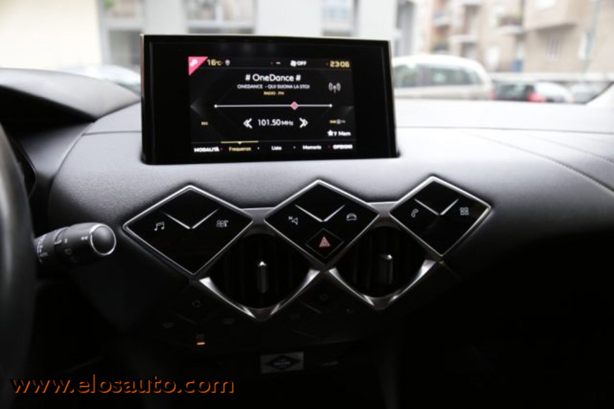 Ds DS 3 DS 3 Crossback PureTech 100 So Chic (18)