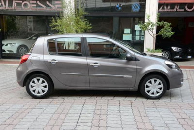 Renault Clio 1.2 16V 5 porte GPL Dynamique (4)