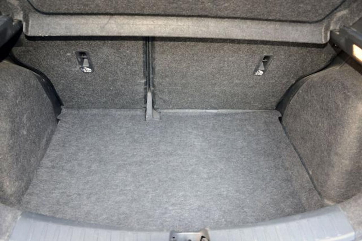 Nissan Micra IG-T 92 Xtronic 5 porte Acenta (18)