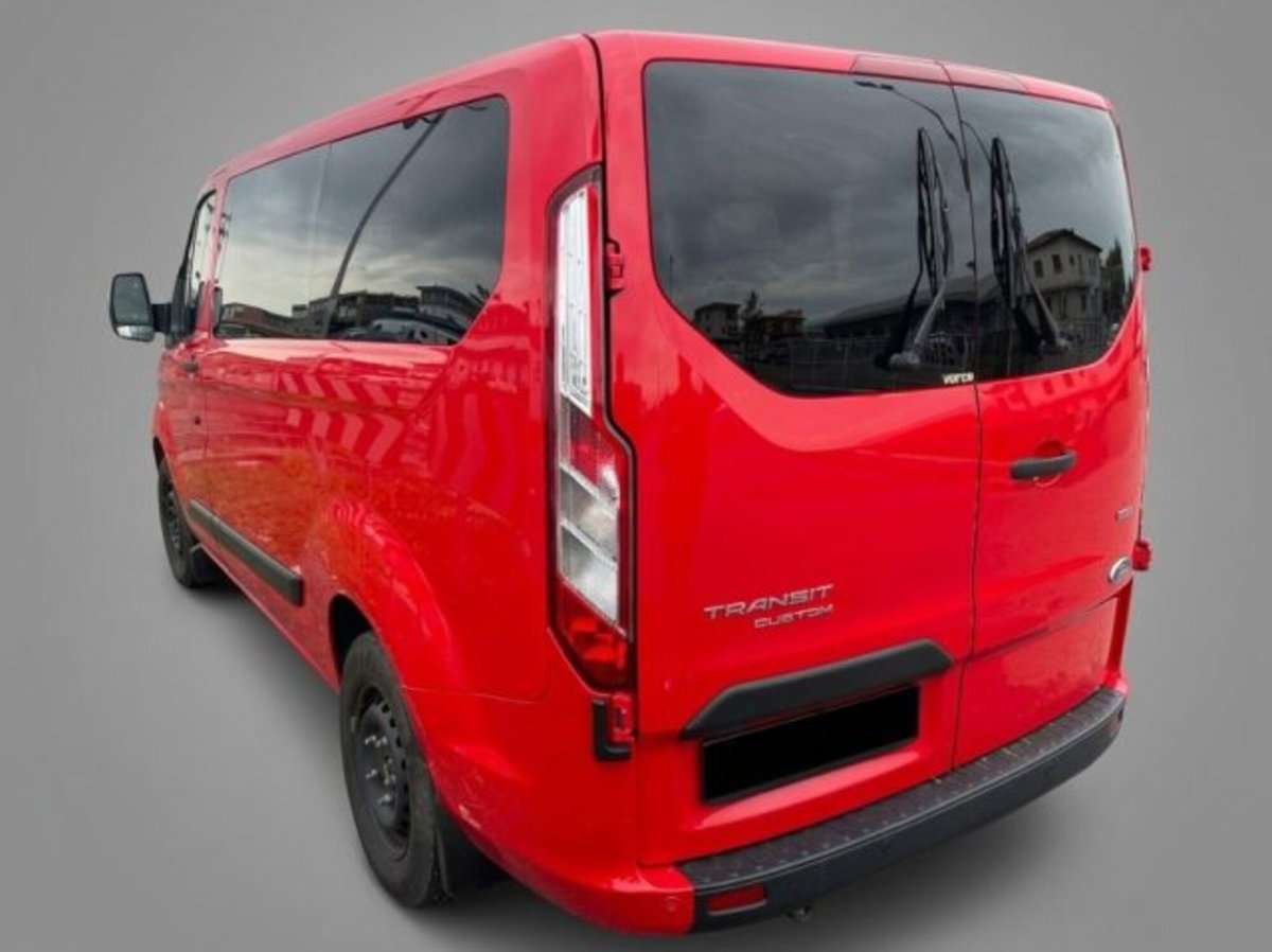 Ford Transit Custom Furgone 270 2.0 TDCi 130 PC Furgone Titanium (4)