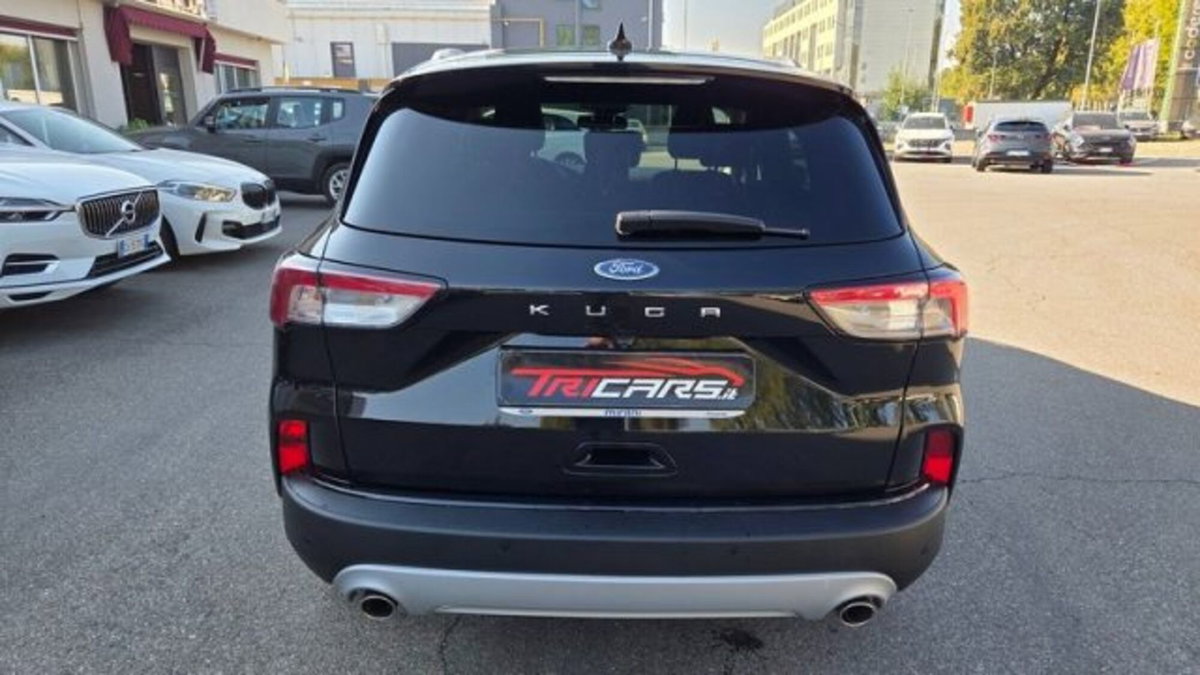 Ford Kuga 1.5 EcoBoost 150 CV 2WD Titanium X (5)